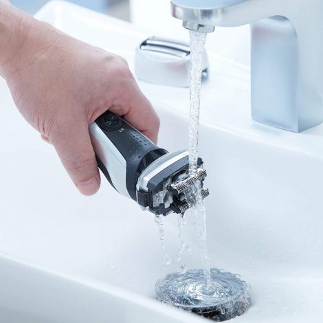 ریش تراش پاناسونیک مدل ES-RF31 ریش تراش پاناسونیک